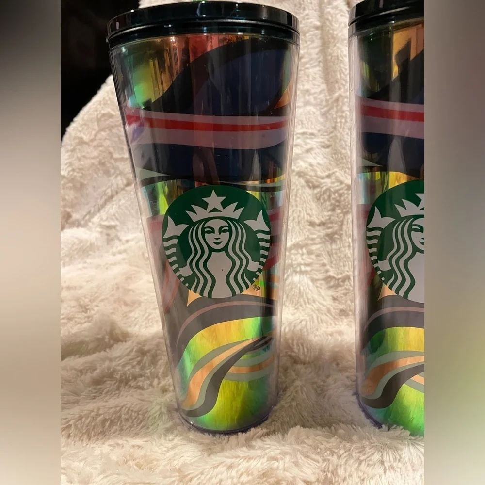 Starbucks Christmas 2021 24oz Holiday Swirl Tumbler. Set